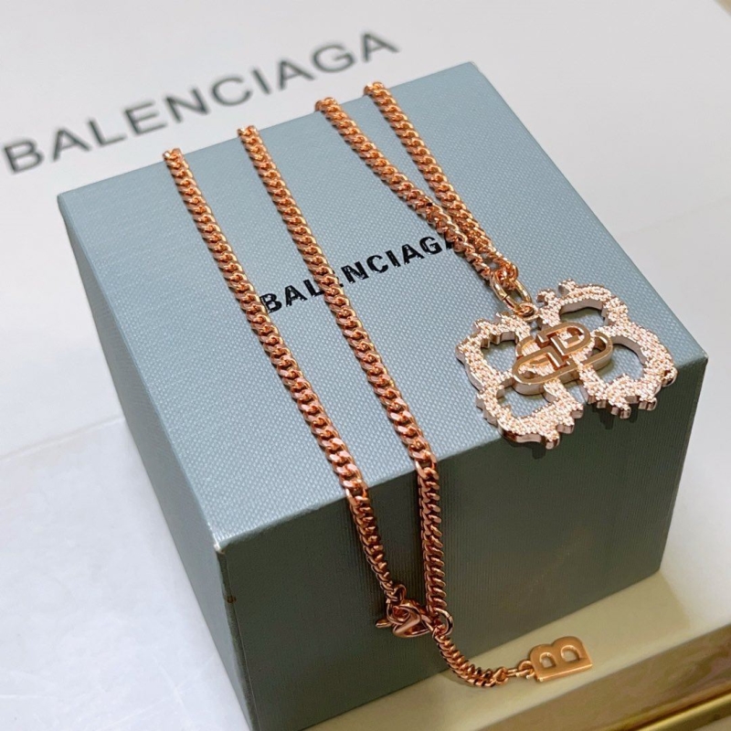 Ba1en*iaga necklaces